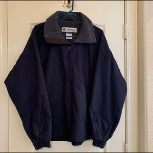 Colombia Sportswear Company Men’s Fleece Lined, water resistant jacket. Size S.